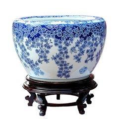 2015年瓷器拍卖回顾 备受追捧瓷器类拍品与拍卖服务的深度解析